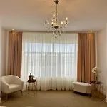 Queen Vera Hotel Mamaia