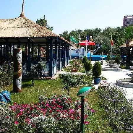 Queen Vera 3* Mamaia
