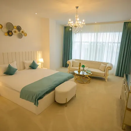 Queen Vera 马马亚