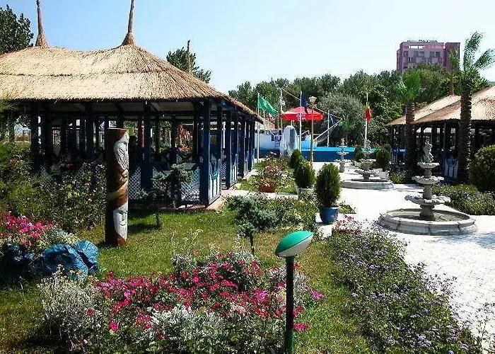 Queen Vera 3* Mamaia