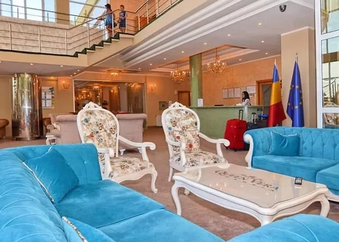 Queen Vera Hotel Mamaia