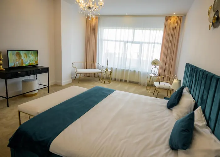 Queen Vera 3* Mamaia