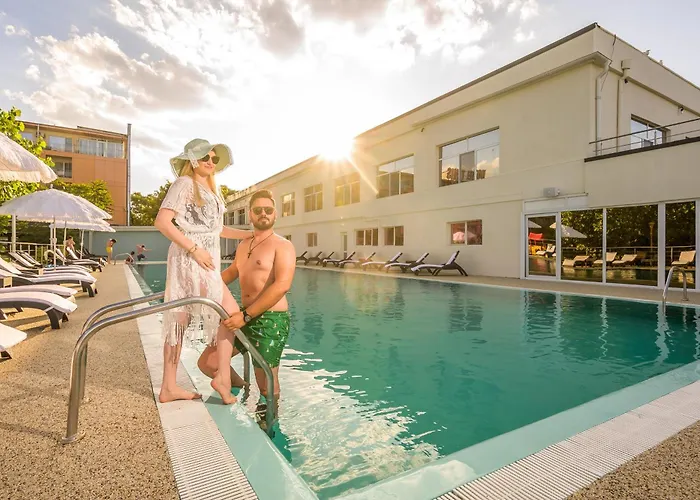 Queen Vera 3* Mamaia